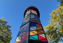 À Montpellier, le phare de Gaza renaît sur le parvis du Corum, entretien avec l’artiste